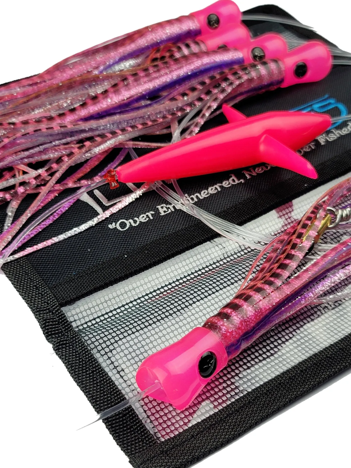 Lobo Lures #400 Skipjack Hybrid Teaser Daisy Chain w/ Corkscrew Swivel