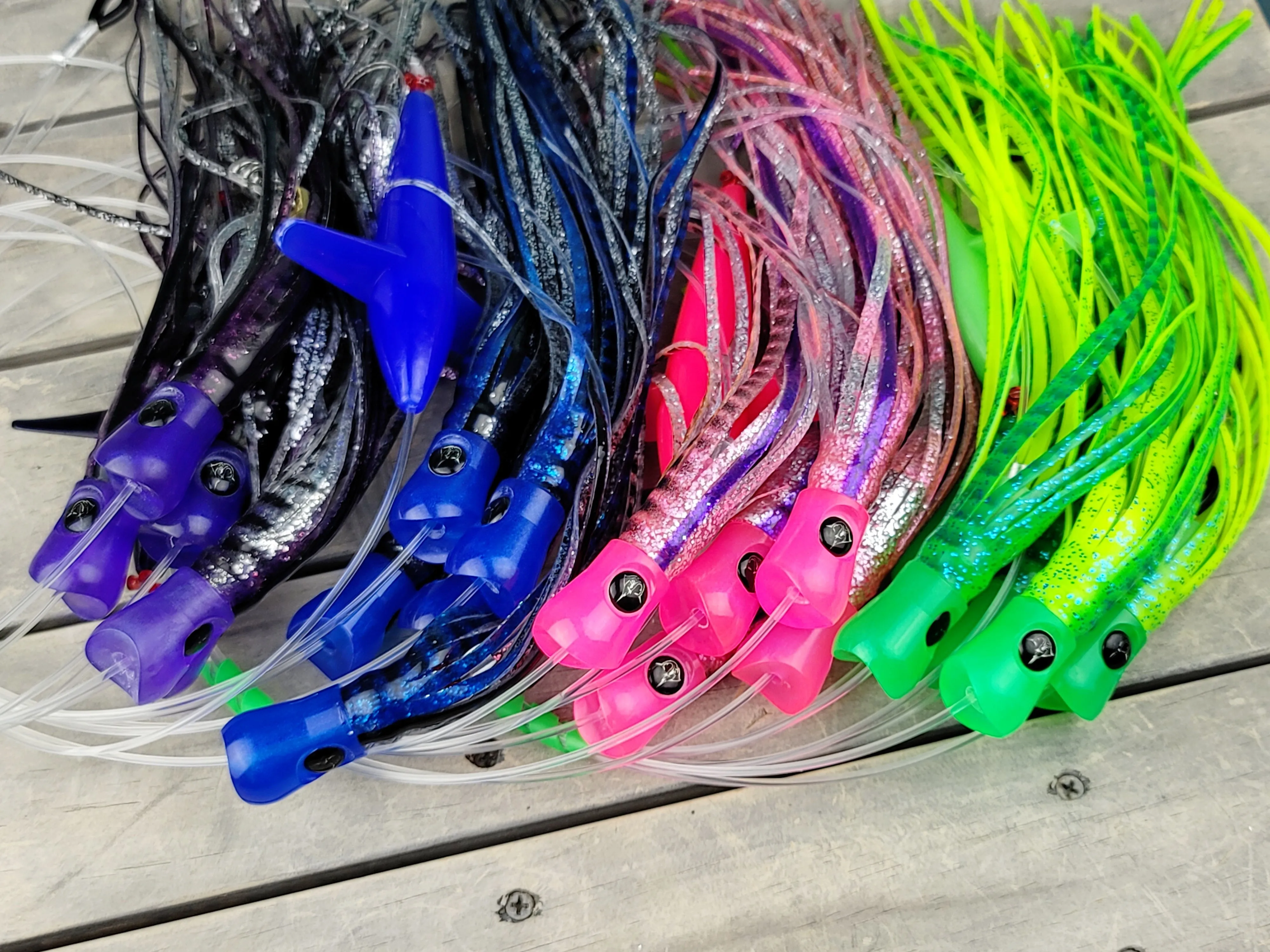 Lobo Lures #400 Skipjack Hybrid Teaser Daisy Chain w/ Corkscrew Swivel