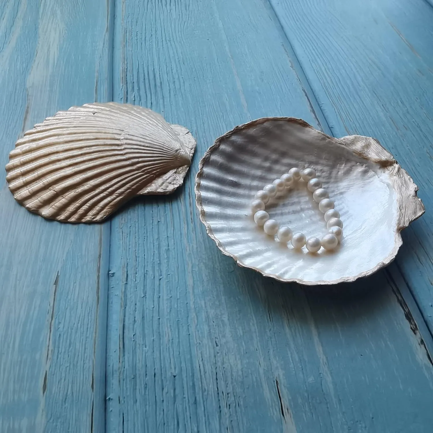 Scallop shell ring dish,Bridal Shower Favors, Thoughtful Wedding Gift, Small Trinket Dish, Beach Themed, Bridal Hostess Gift??